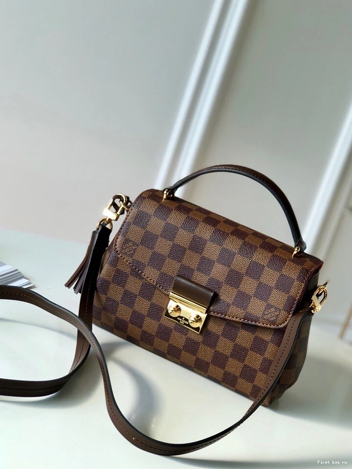 Frstbag ru Vuitton Louis CROISETTE 0715